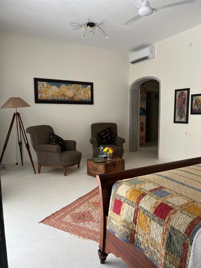 Zumzum Beach House Bed & Breakfast Kinondo Exterior foto